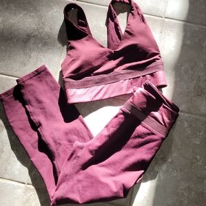 Fabletics 2 piece gym set, Burgundy color, powerhold collection